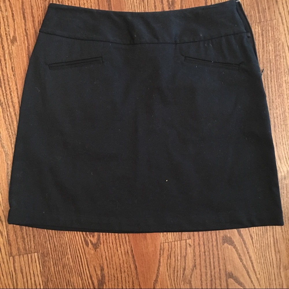 GAP skirt